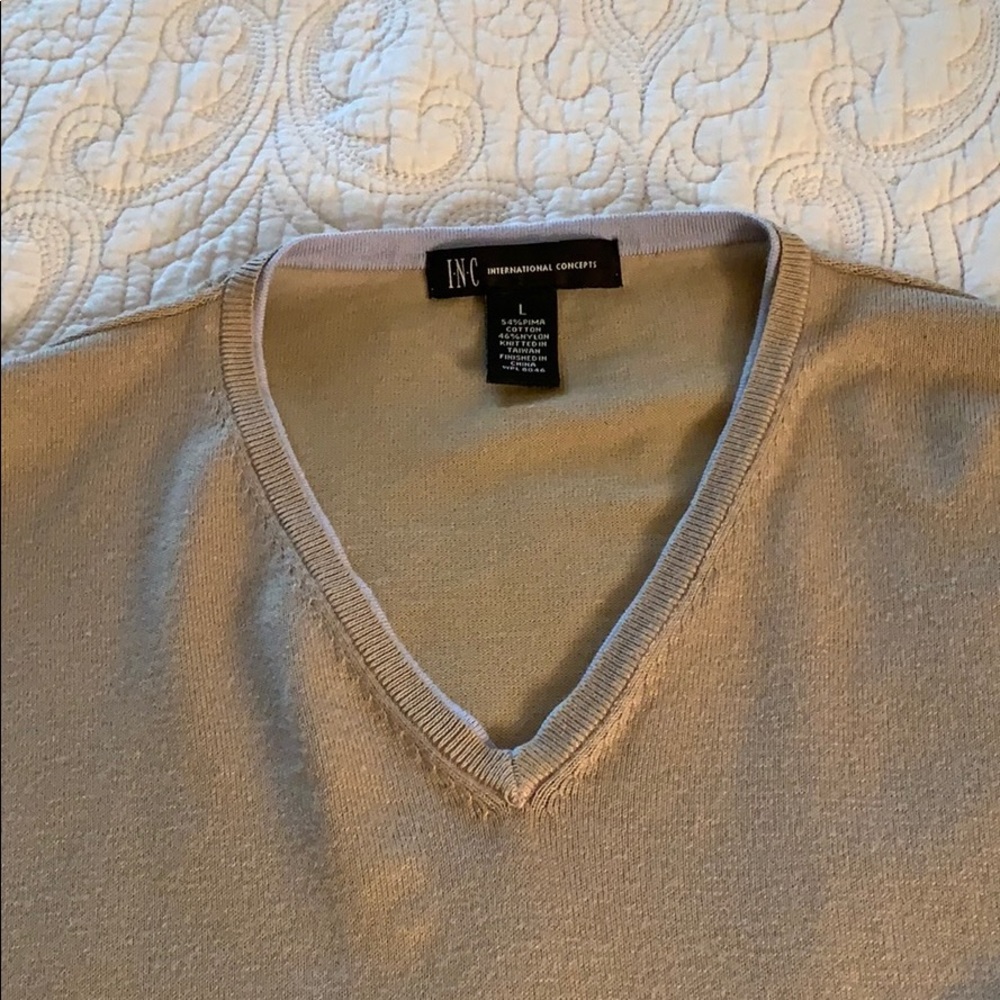 💥3 for $10💥 Men’s INC sweater
